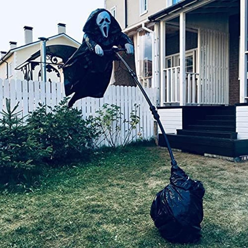 Ilikeshopping Halloween Ghostface Scarecrow