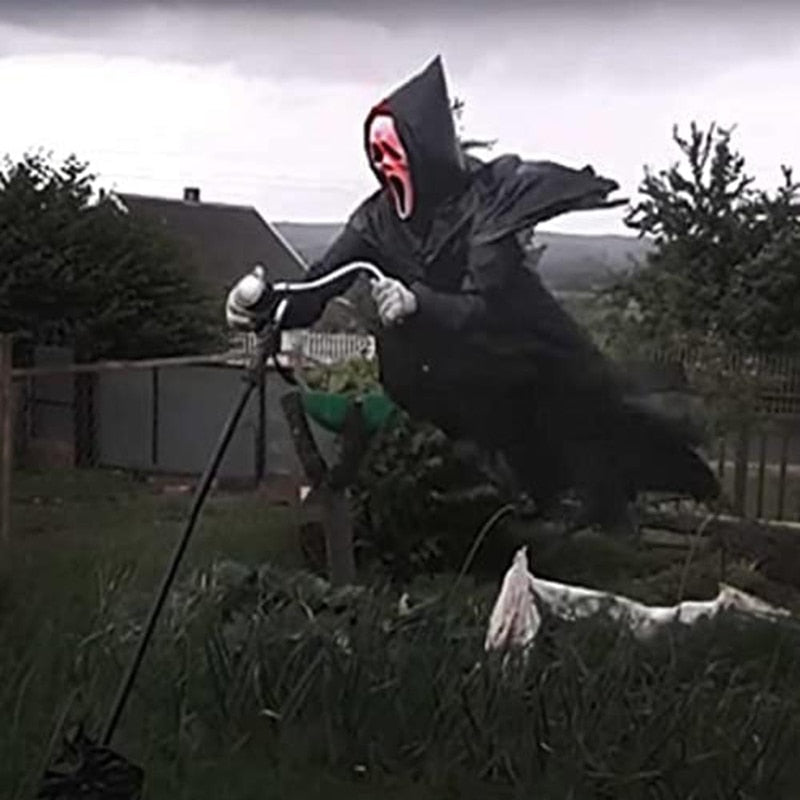 Ilikeshopping Halloween Ghostface Scarecrow